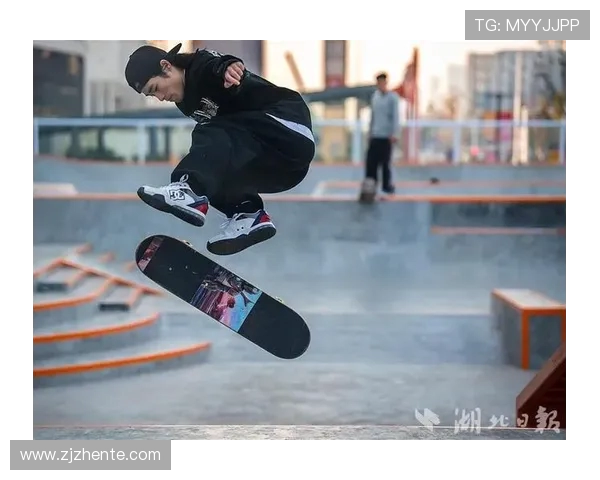 武汉滑板队的边路渗透策略与技巧深度解析 武汉滑板队的边路渗透策略与技巧深度解析