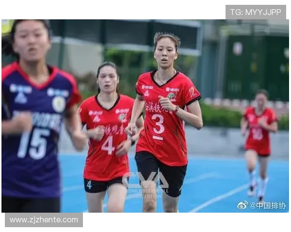 重庆排球队与北京排球队耐力较量的赛后分析与反思