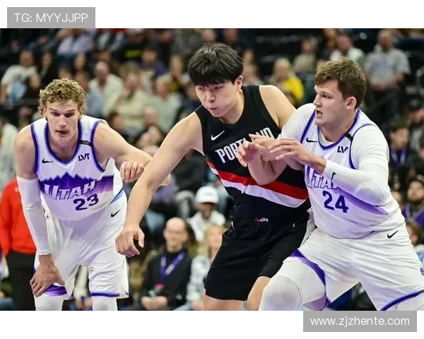 2017年爵士队与开拓者队精彩对决回顾与分析