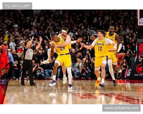 湖人对阵猛龙最新战况分析与赛季前景展望 湖人对阵猛龙最新战况分析与赛季前景展望