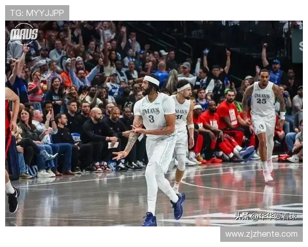 火箭队与独行侠的激烈对决NBA赛场上的精彩瞬间与战术较量