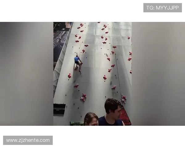 杭州攀岩队在极限运动会积分榜中以70分稳居第一名展现强大实力